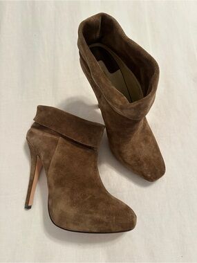 Max Studio Brown Suede Fold-Over Stiletto Ankle Boots
